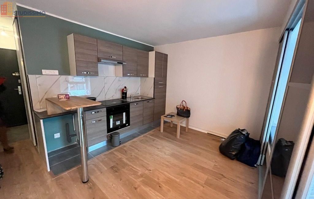 Studio 27m² Lille 59000 - Meublé, DPE D - Photo 13