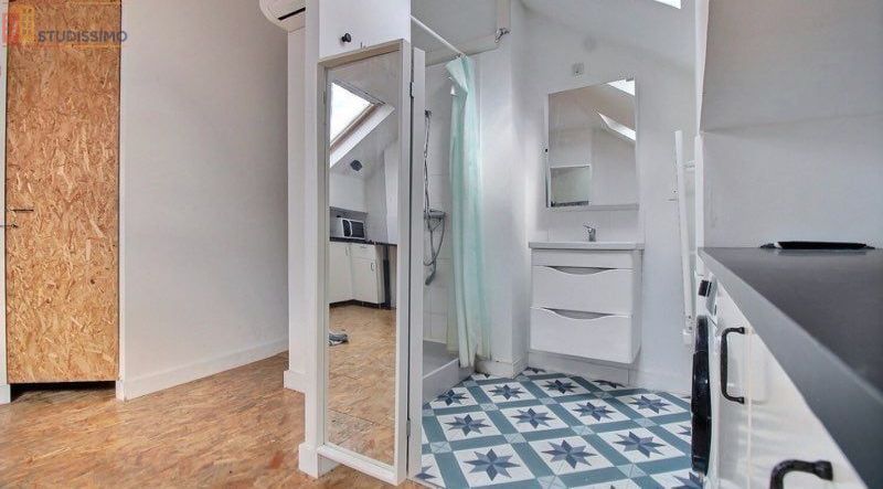 Studio meublé 30m² Lille 59260 - Rénové, proche métro - Photo 5