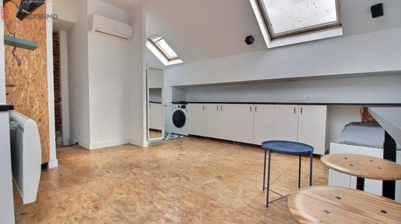 Studio meublé 30m² Lille 59260 - Rénové, proche métro - Photo 2