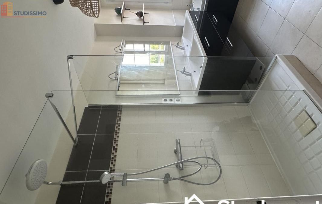 Studio meublé 10m² Lille 59800 - Meublé, étage élevé - Photo 6