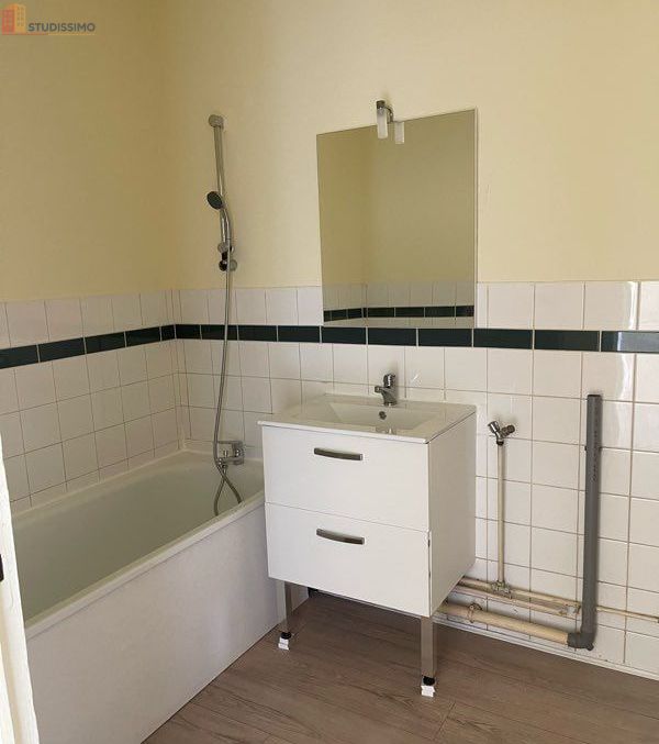 Studio 34m² Roubaix centre - 5e étage, lumineux - Photo 2