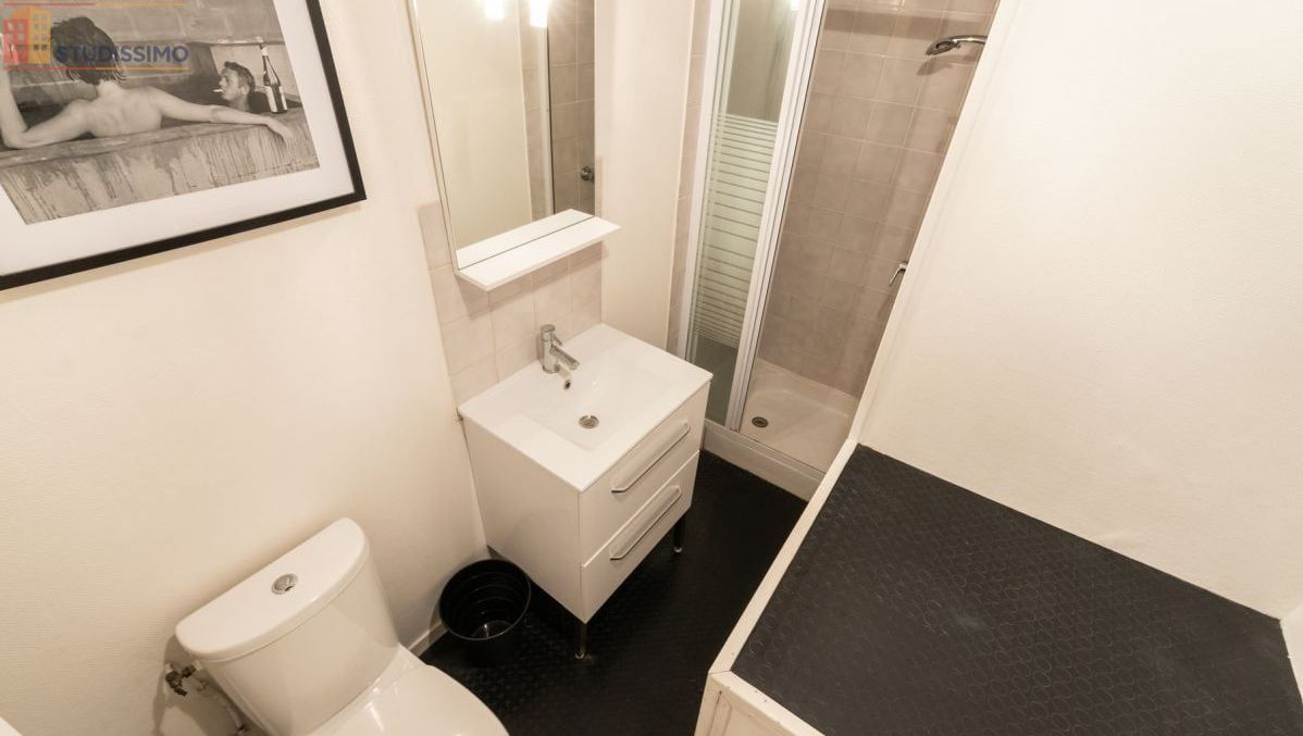 Studio meublé 17m² Lille 59800 - Meublé, secteur central - Photo 7