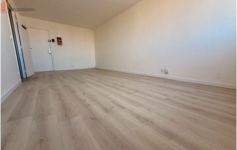 Studio 36m² La Madeleine 59110 - 7e étage, lumineux - Photo 3