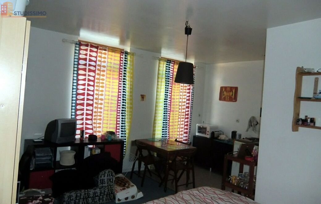 Studio 24m² Lille 59000 - Proche fac de droit, métro - Photo 1