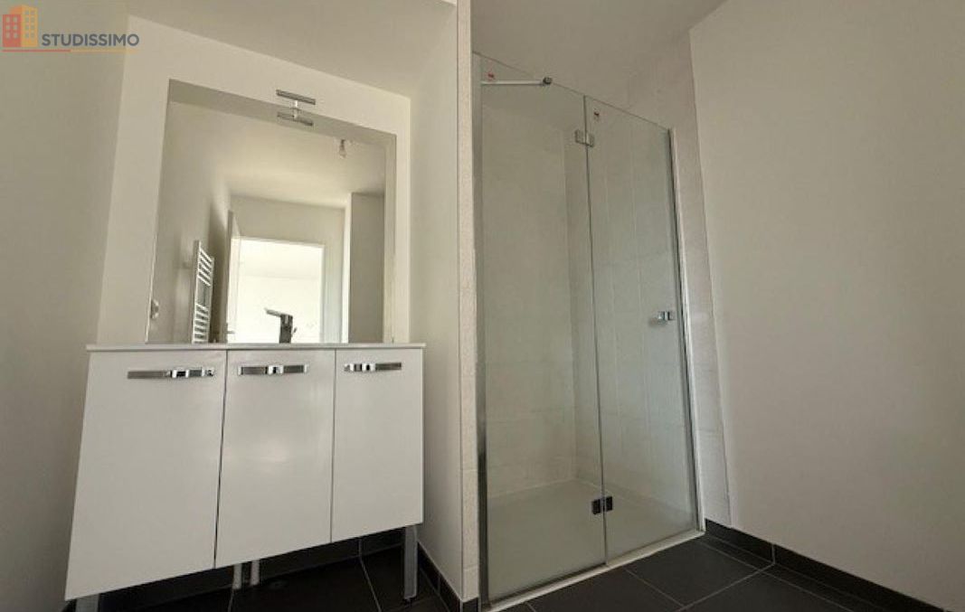 Studio 33m² Tourcoing - Étage élevé, DPE C - Photo 5