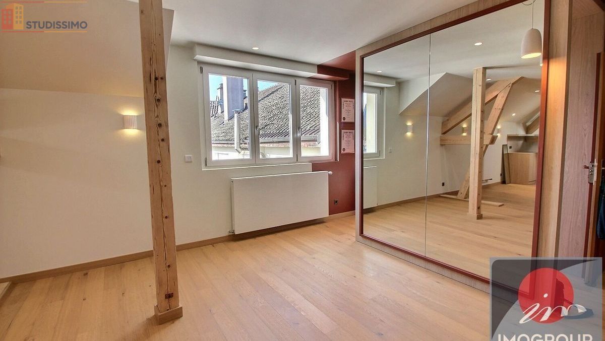 Studio 48m² Divonne-les-Bains - Dernier étage, lumineux - Photo 4