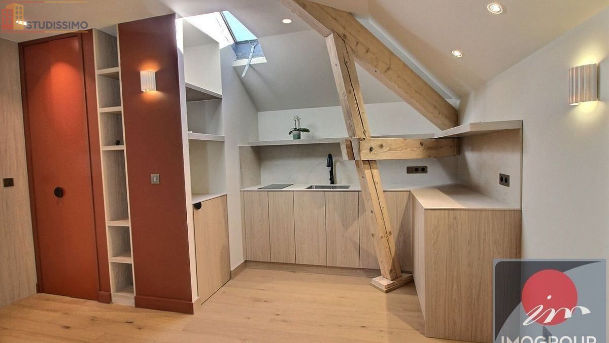 Studio 48m² Divonne-les-Bains - Dernier étage, lumineux - Photo 3