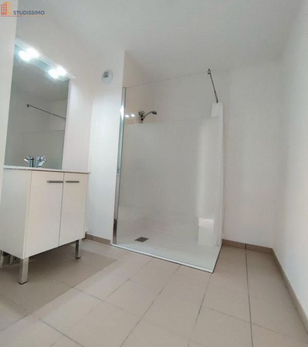 Studio 40m² Lille 59000 - Photo 7