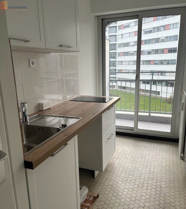 Studio 32m² Lille 59800 - Avec parking, proche catho - Photo 2