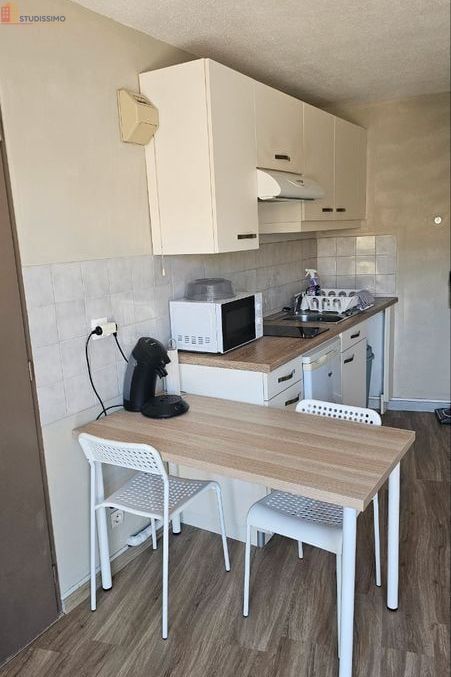 Studio 21m² Oyonnax 01100 - Photo 2