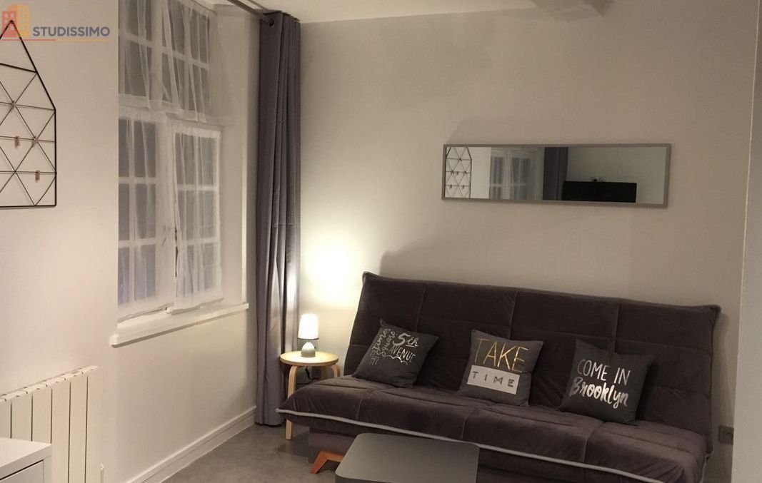 Studio meublé 19m² Lille Vieux-Lille - Meublé, lumineux - Photo 1