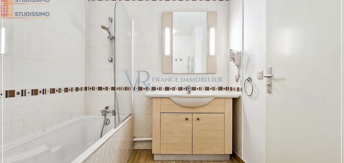 Studio 31m² Divonne-les-Bains - 1 pièce, DPE C - Photo 7