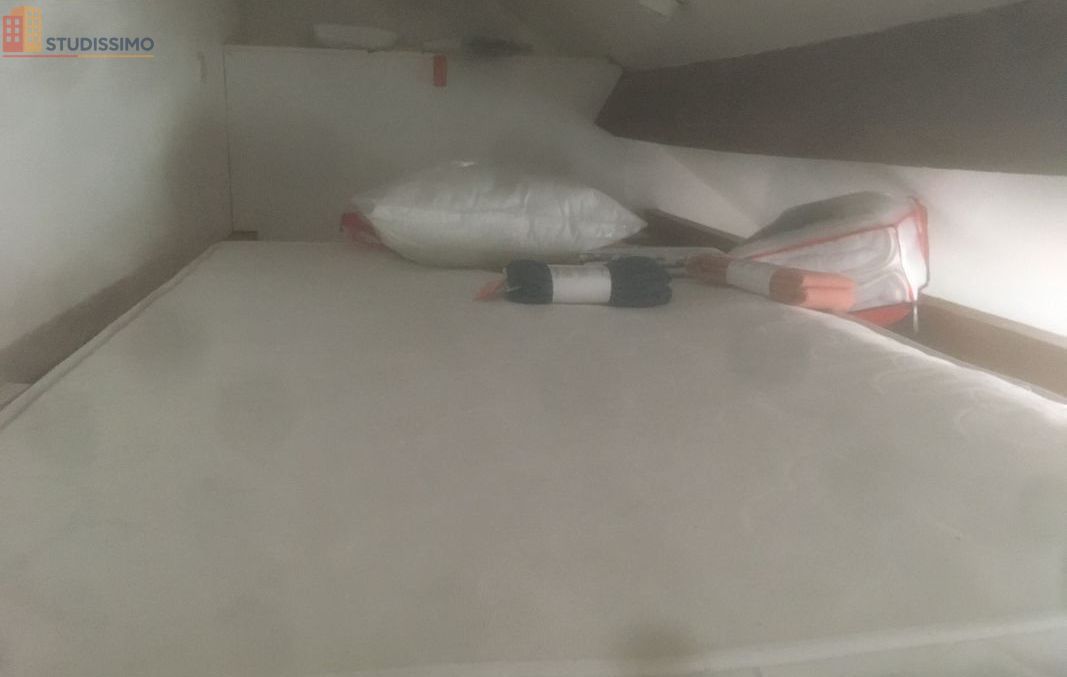 Studio meublé 15m² Lille 59800 - Meublé, 3e étage - Photo 1