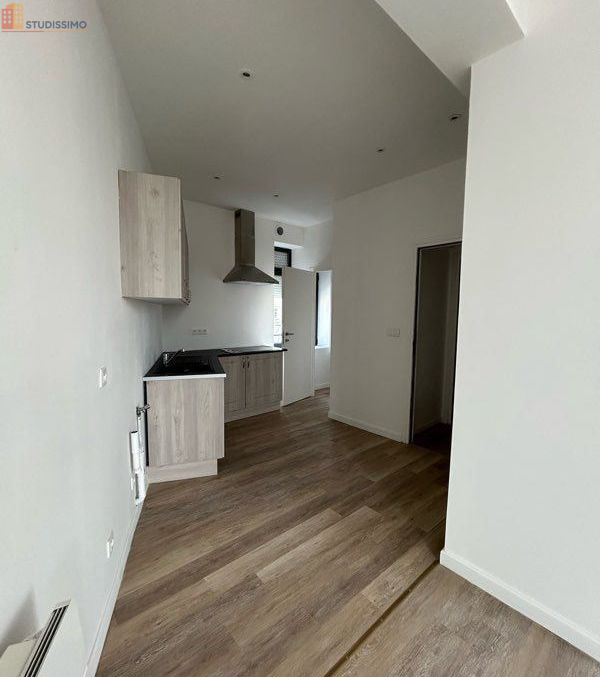 Studio meublé 25m² Armentières - Rénové, proche Bizet - Photo 4