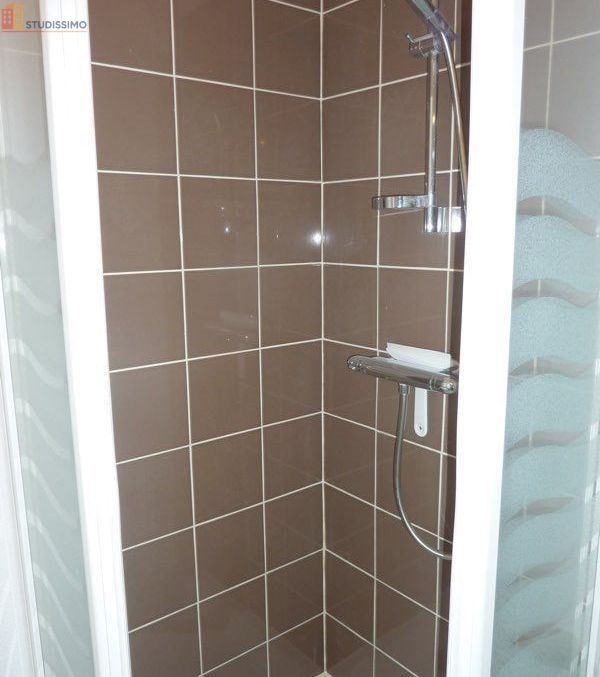 Studio 25m² Lille 59000 - Jeanne d'Arc - Photo 1