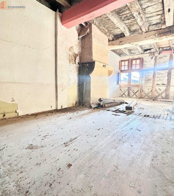 Studio 25m² Bourg-en-Bresse - Grande hauteur sous plafond, possibilité mezzanine - Photo 2