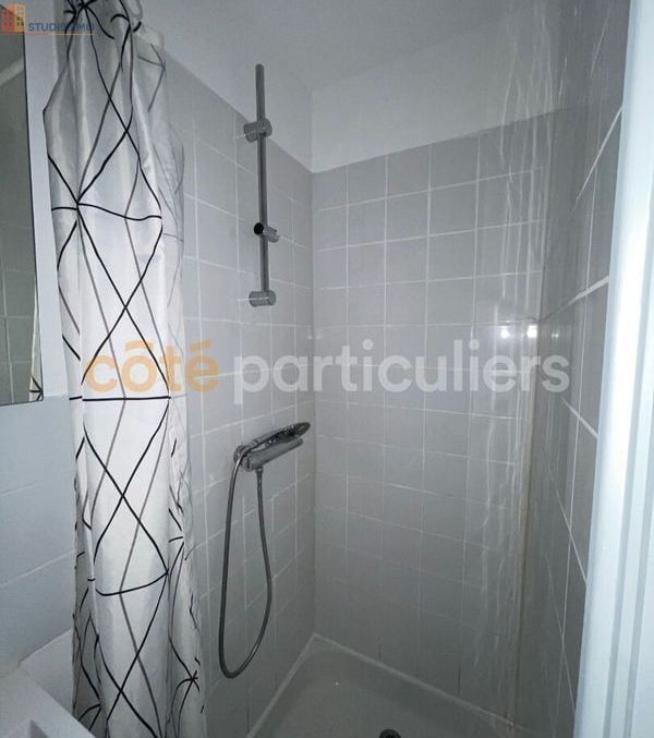 Studio meublé 12m² Lille 59000 - Meublé, DPE D - Photo 3