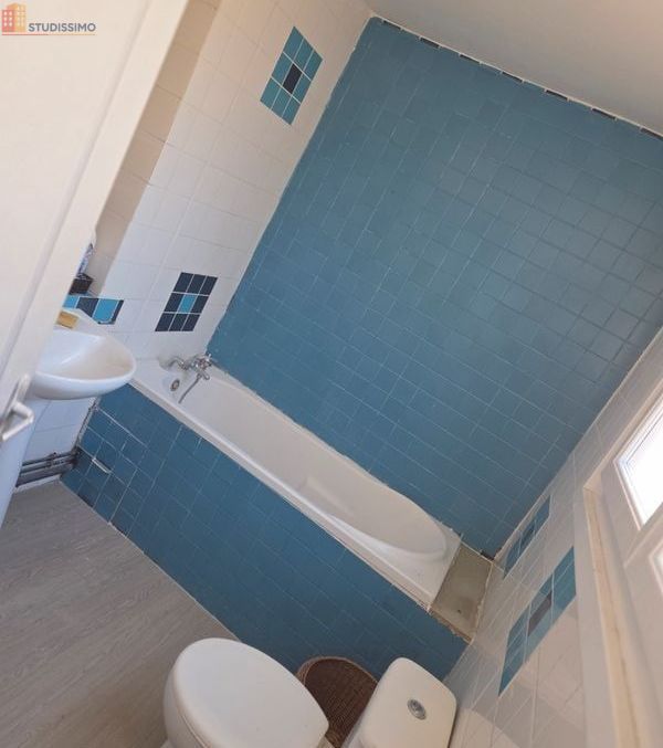 Studio meublé 32m² Tourcoing - Rénové, extérieur - Photo 1
