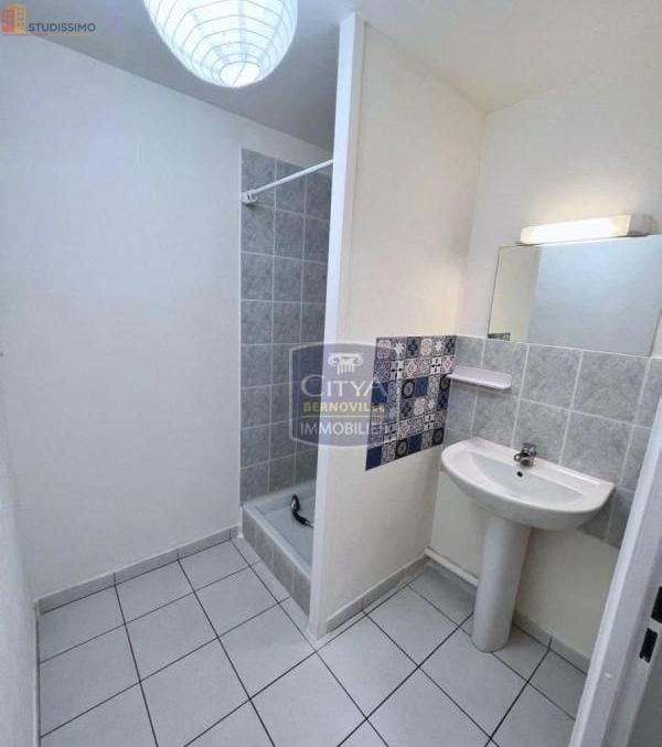 Studio 30m² Saint-Quentin - DPE C - Photo 5