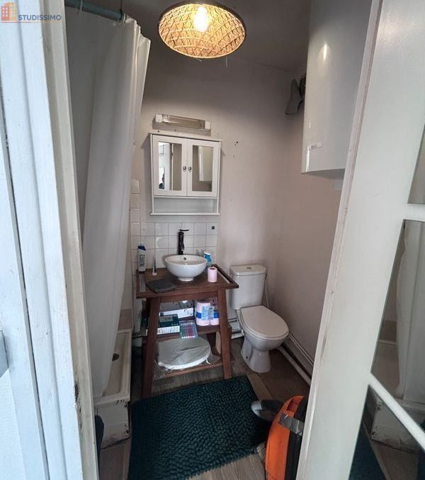 Studio 26m² Laon 02000 - Historique, 3e étage - Photo 2