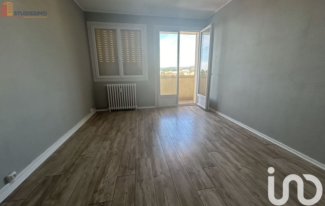 Studio 26m² Montluçon - Dernier étage, lumineux - Photo 2