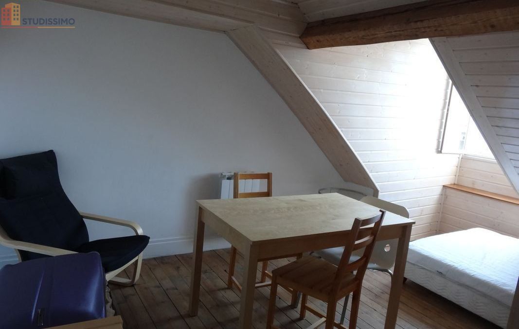 Studio 20m² Vichy 03200 - Mansardé, dernier étage - Photo 2