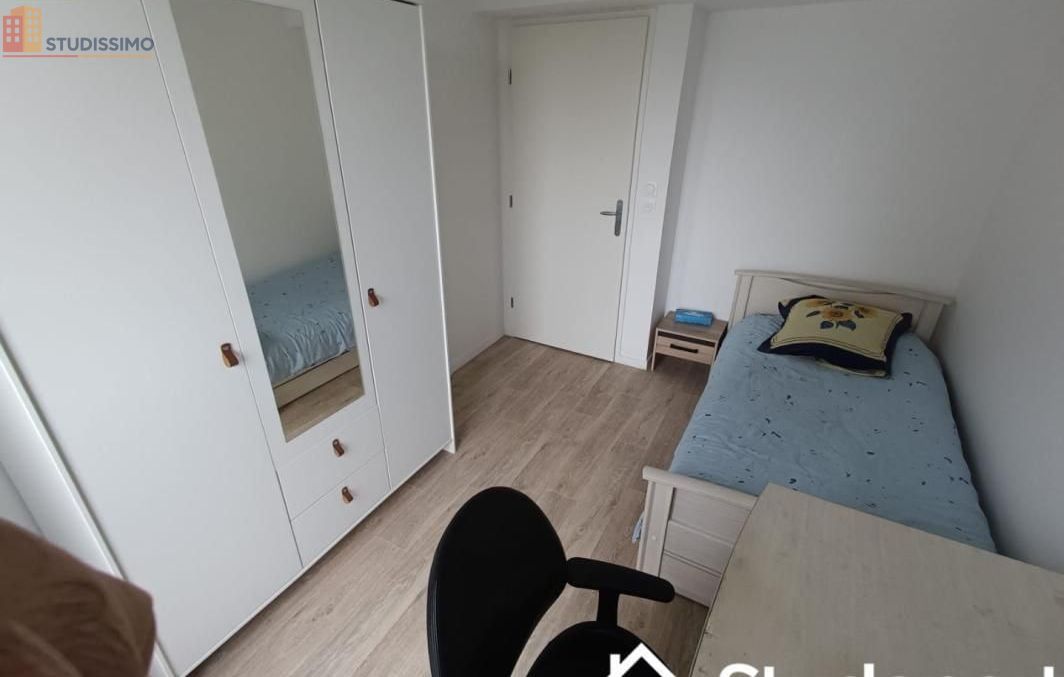 Studio meublé 10m² Lille 59000 - Calme, en étage élevé - Photo 2