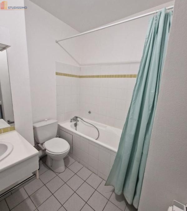 Studio 28m² Lille 59800 - Meublé, étage élevé - Photo 2
