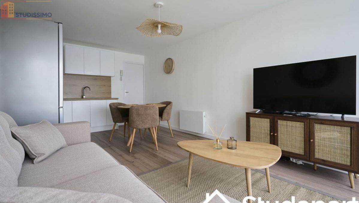 Studio meublé 13m² Lille 59000 - Lumineux, 6e étage - Photo 3