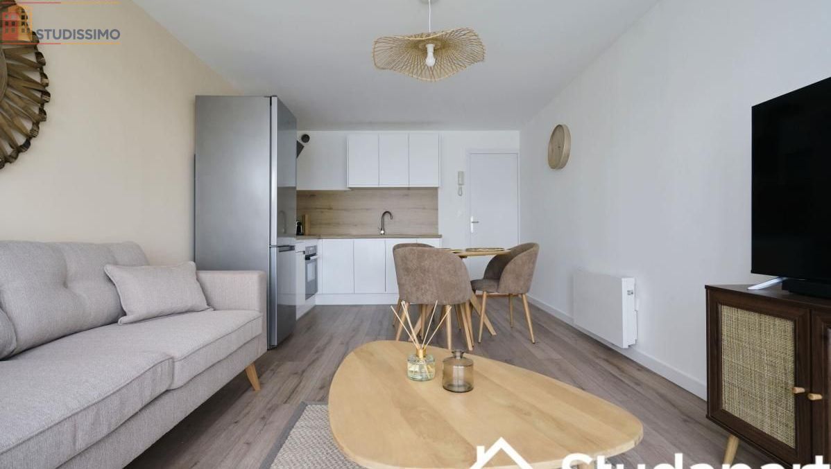 Studio meublé 13m² Lille 59000 - Lumineux, 6e étage - Photo 4