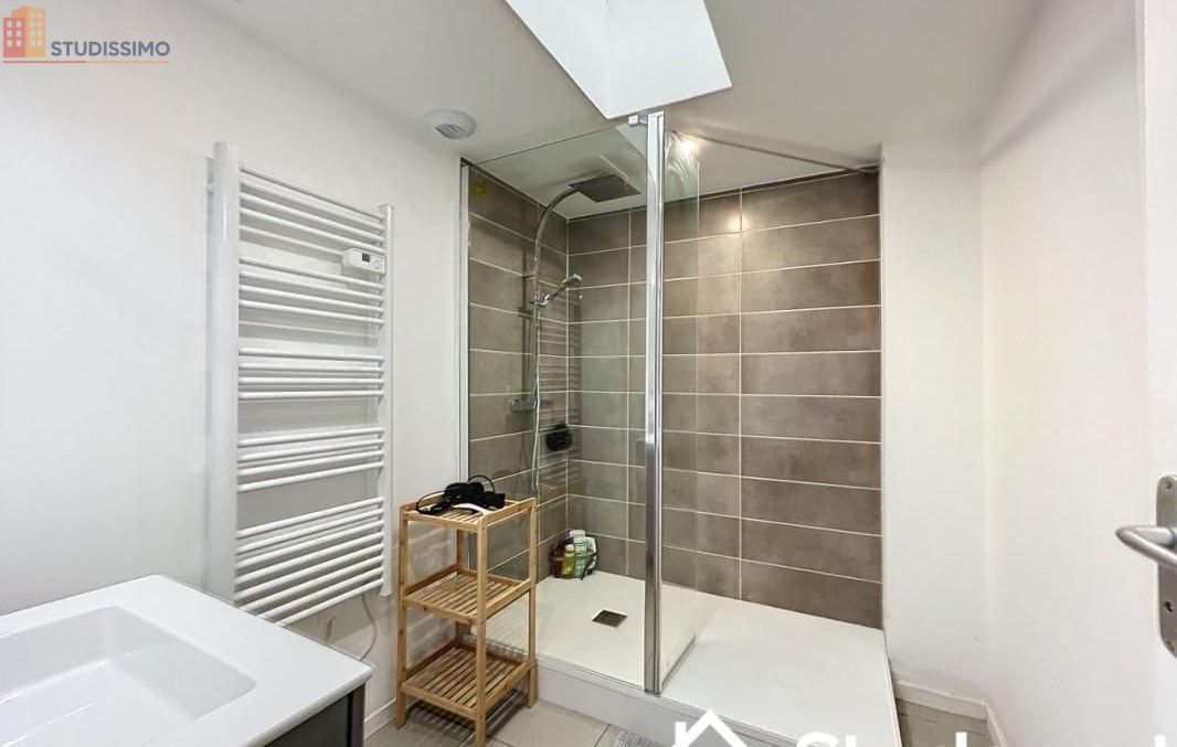 Studio meublé 12m² Roubaix 59100 - Meublé, lumineux - Photo 3