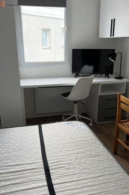 Studio meublé 14m² Lille 59800 - Meublé, 4e étage - Photo 4