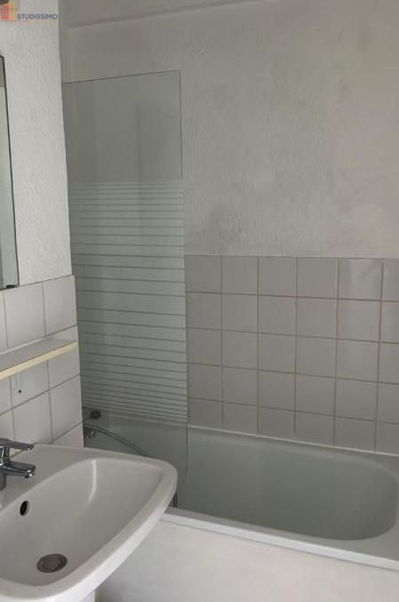 Studio meublé 14m² Lille 59800 - Meublé, 4e étage - Photo 1