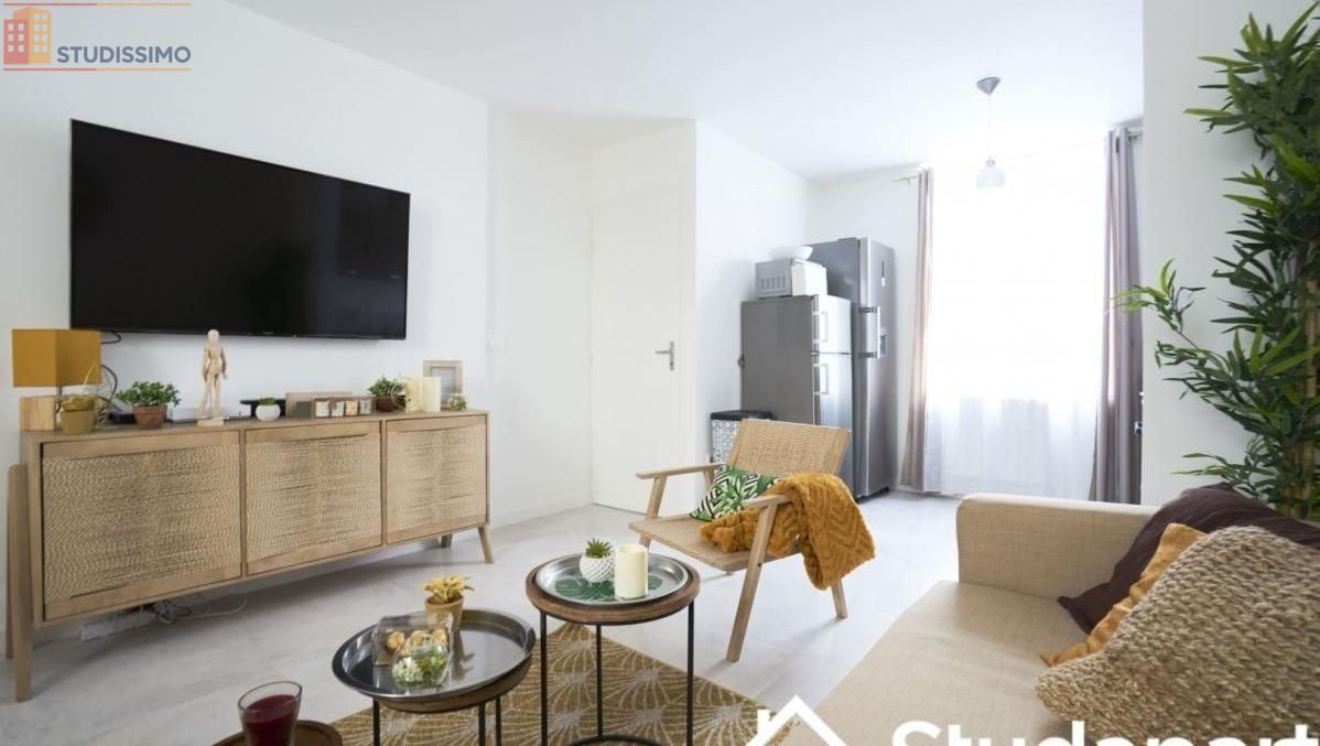 Studio meublé 11m² Lille 59000 - Meublé, DPE A - Photo 2