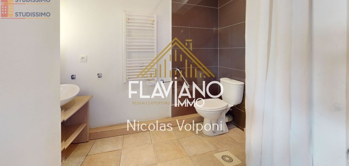 Studio 27m² Jausiers - lumineux, proche commodités - Photo 8
