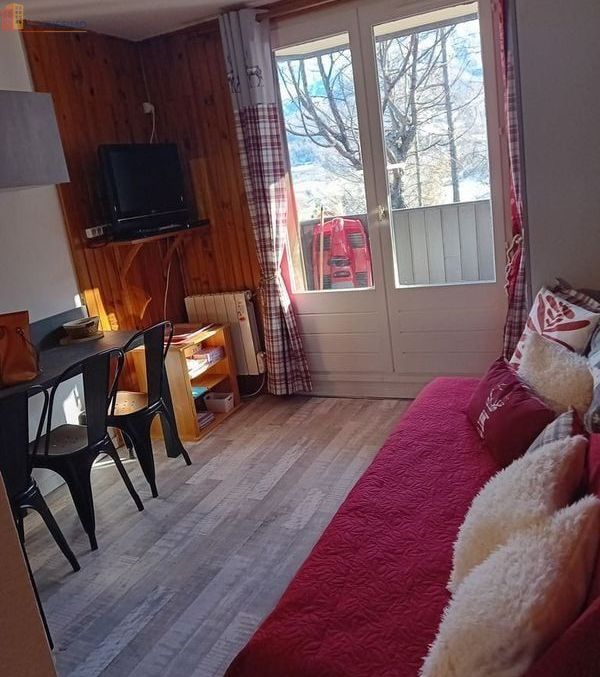 Studio 20m² Allos 04260 - Proche pistes, au 1er étage - Photo 8