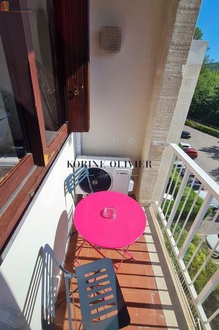 Studio 30m² Gréoux-les-Bains - Étage élevé, lumineux - Photo 11