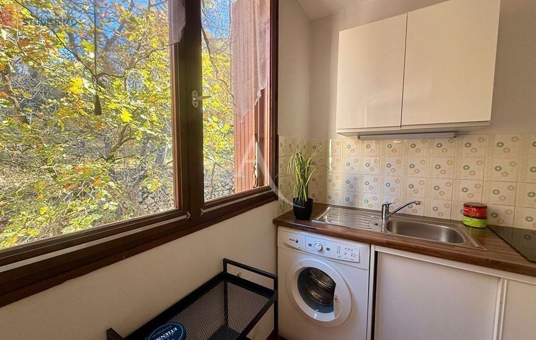 Studio 27m² Gréoux-les-Bains - Dernier étage, lumineux - Photo 3