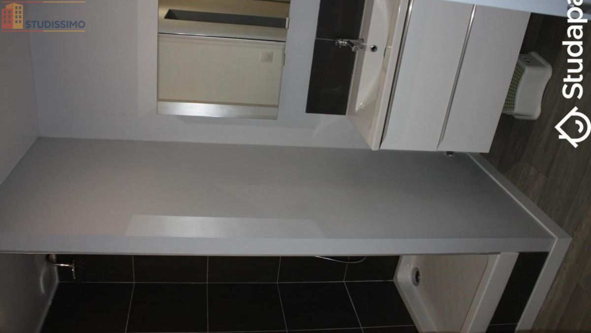Studio meublé 10m² Valenciennes - Meublé, 3e étage - Photo 3