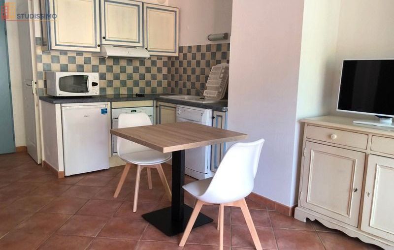 Studio 23m² Gréoux-les-Bains - Étage 1/3 - Photo 9