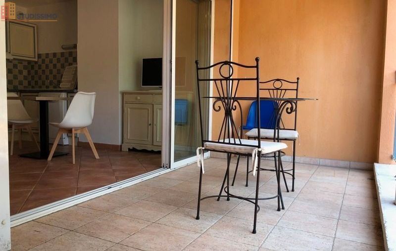 Studio 23m² Gréoux-les-Bains - Étage 1/3 - Photo 8