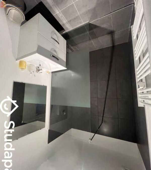 Studio meublé 33m² Roubaix 59100 - Chauffage inclus - Photo 4