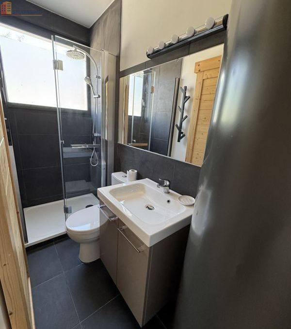 Studio 20m² Uvernet-Fours 04400 - Photo 1