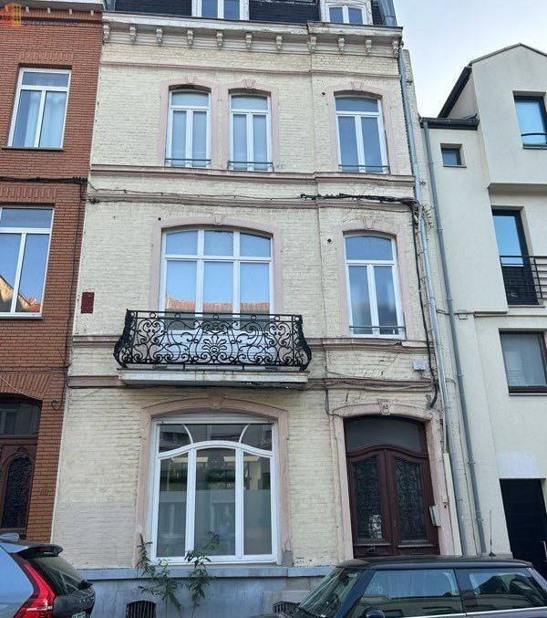 Studio meublé 20m² Lille 59800 - Lumineux, dernier étage - Photo 1