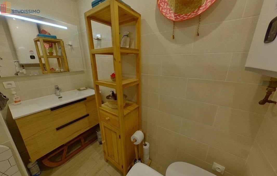 Studio 24m² Barcelonnette -aucune caractéristique mentionnée - Photo 3