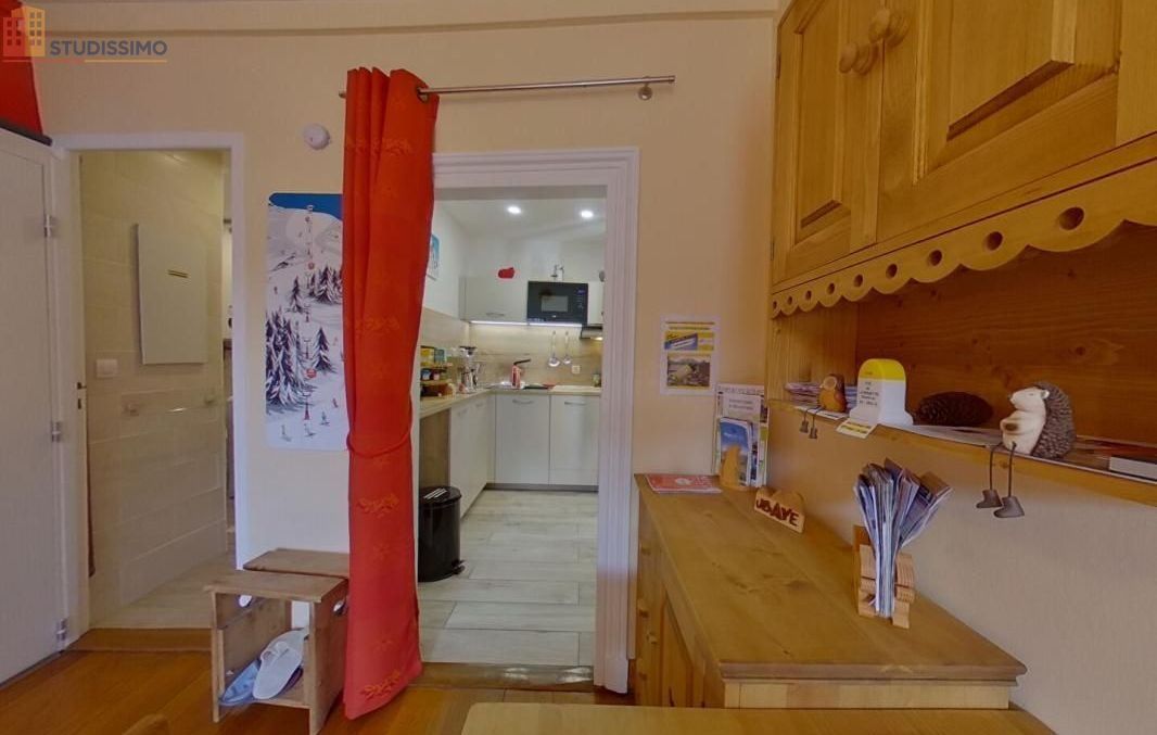 Studio 24m² Barcelonnette -aucune caractéristique mentionnée - Photo 4