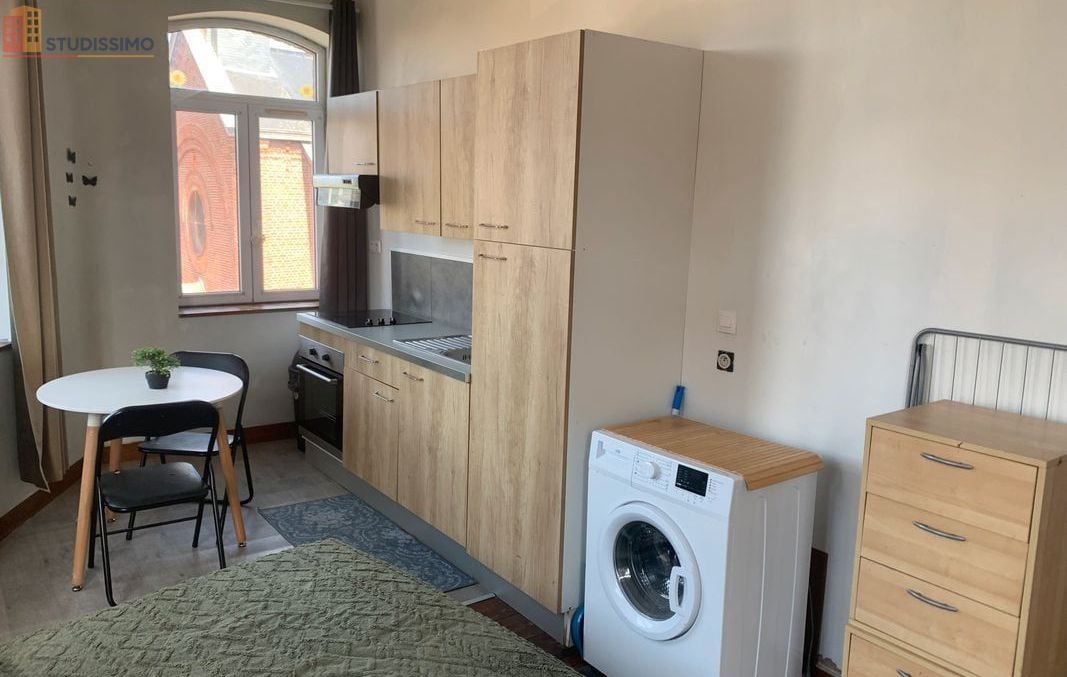 Studio meublé 25m² Lille centre - Au pied du métro, lumineux - Photo 8