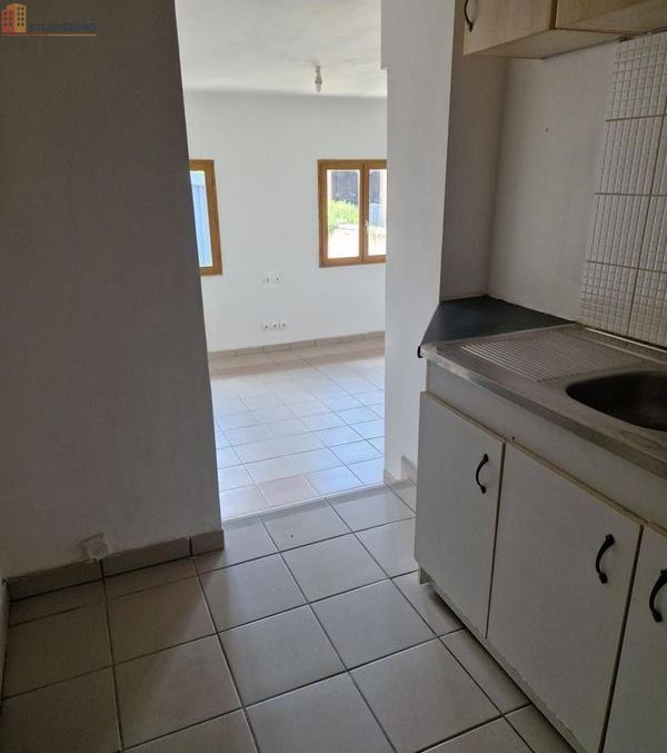 Studio 25m² Neuville-Saint-Rémy - CPE C - Photo 4