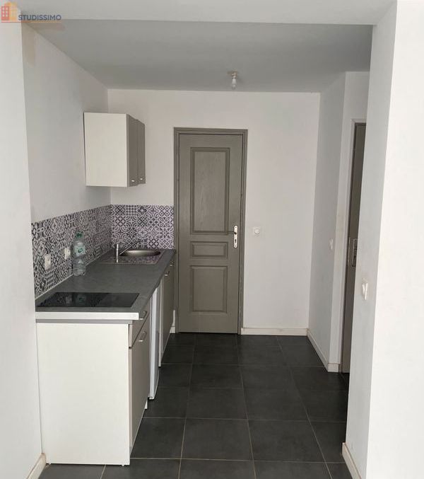 Studio 22m² Villeneuve-d'Ascq - lumineux, proche commodités - Photo 4