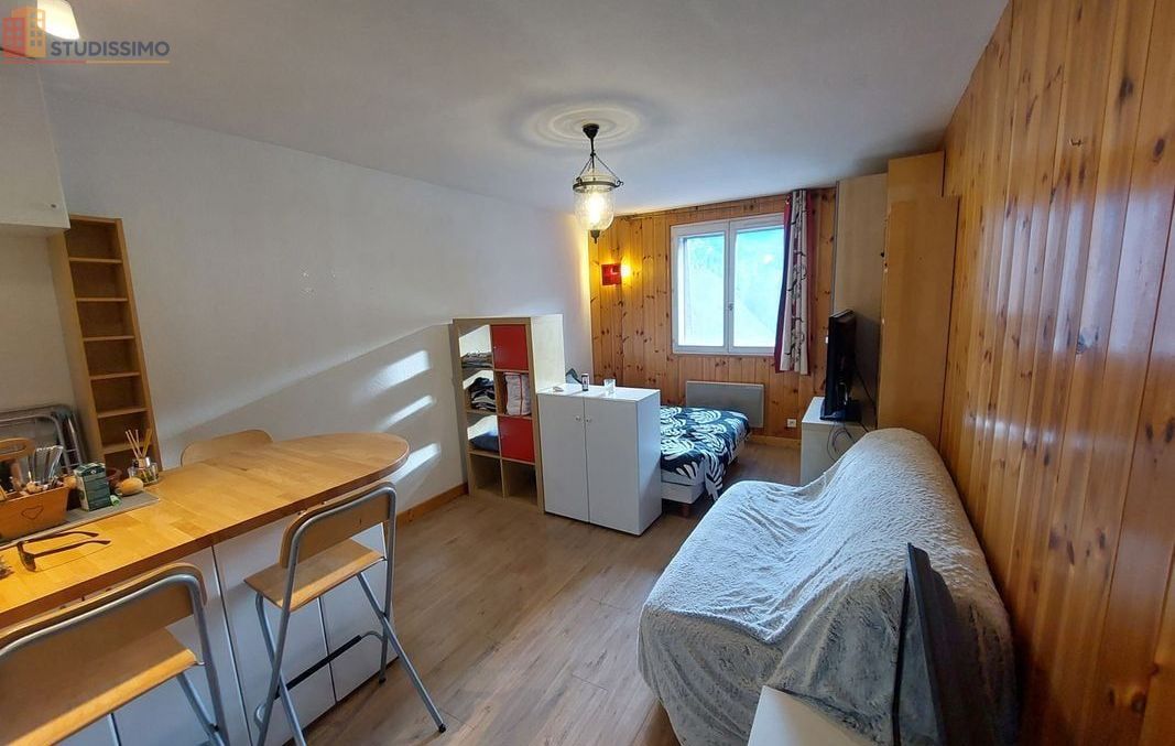 Studio 33m² Barcelonnette - 2ème étage, lumineux - Photo 4